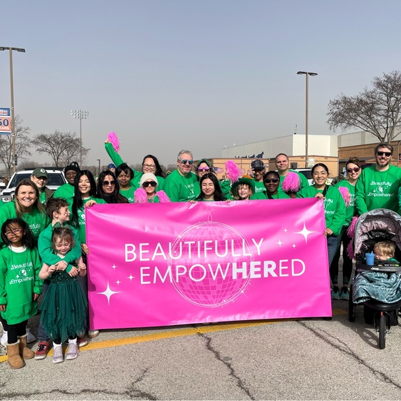 Meet your Posher, Bree - Picture 3 of 3